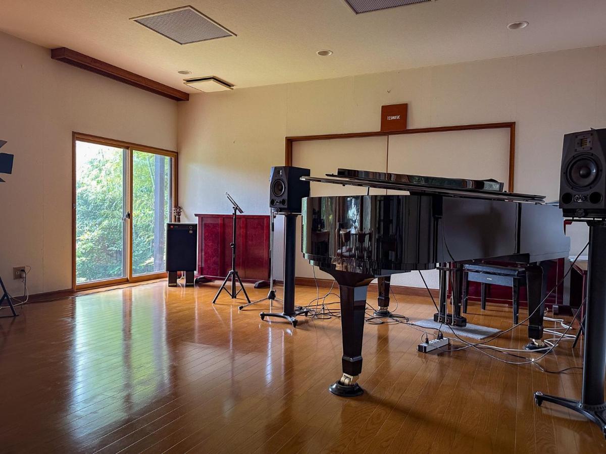 Hotel 123Music à Atami  Extérieur photo